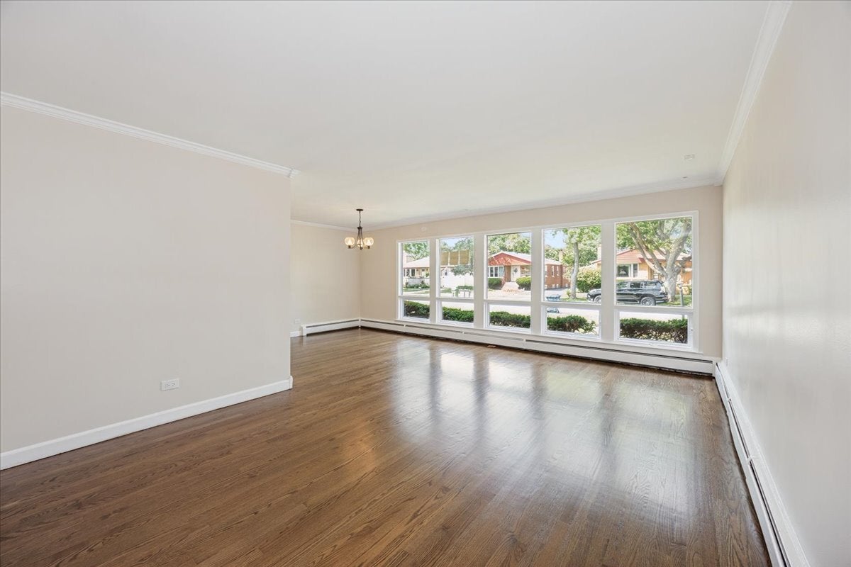 5239 Oakdale Drive