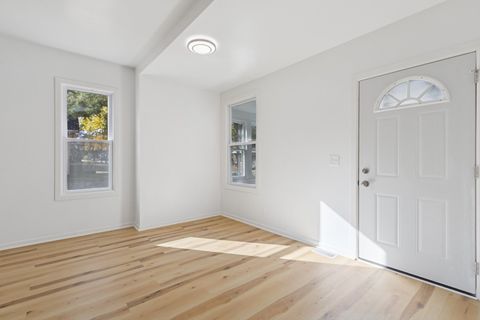 Tiny photo for 1306 Magnolia Street, Rockford, IL 61104 (MLS # 12505685)