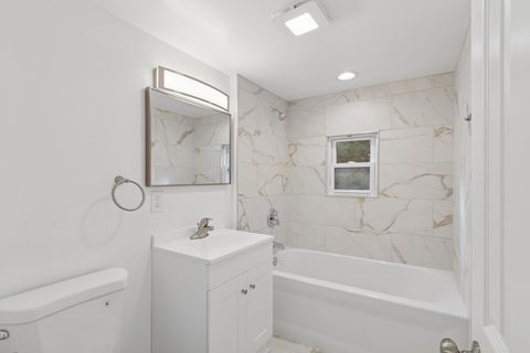 Tiny photo for 1306 Magnolia Street, Rockford, IL 61104 (MLS # 12505685)