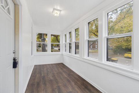 Tiny photo for 1306 Magnolia Street, Rockford, IL 61104 (MLS # 12505685)