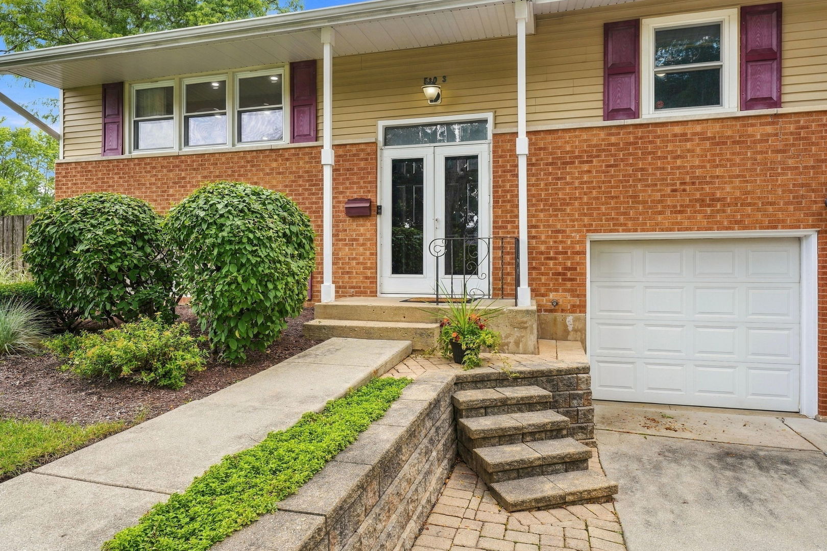 503 N Schirra Drive