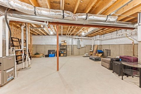 Tiny photo for 51 Somerset Circle, Wheaton, IL 60189 (MLS # 12612407)