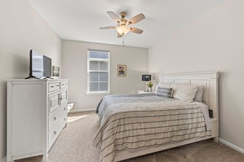 Tiny photo for 51 Somerset Circle, Wheaton, IL 60189 (MLS # 12612407)