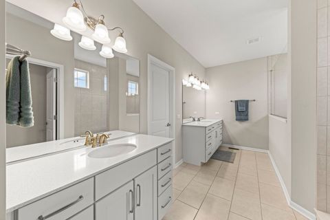 Tiny photo for 51 Somerset Circle, Wheaton, IL 60189 (MLS # 12612407)