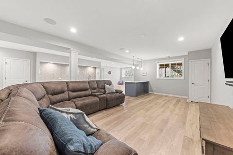 Tiny photo for 51 Somerset Circle, Wheaton, IL 60189 (MLS # 12612407)