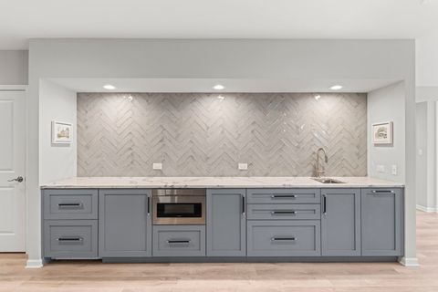 Tiny photo for 51 Somerset Circle, Wheaton, IL 60189 (MLS # 12612407)