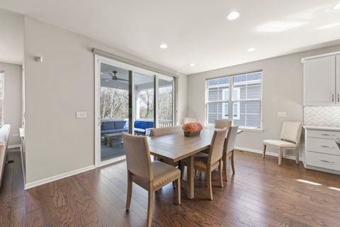 Tiny photo for 51 Somerset Circle, Wheaton, IL 60189 (MLS # 12612407)