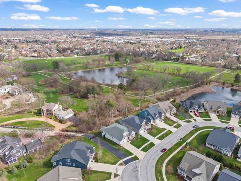 Tiny photo for 51 Somerset Circle, Wheaton, IL 60189 (MLS # 12612407)