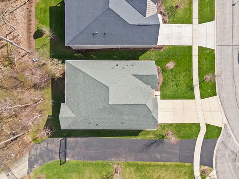 Tiny photo for 51 Somerset Circle, Wheaton, IL 60189 (MLS # 12612407)