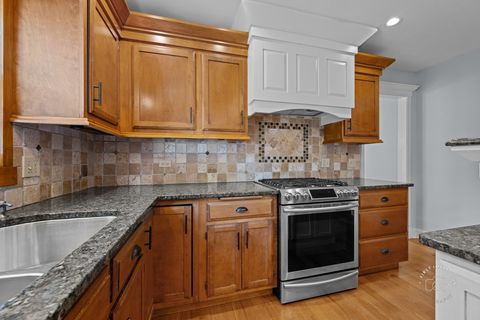 Tiny photo for 342 Dilorenzo Drive, Naperville, IL 60565 (MLS # 12463371)