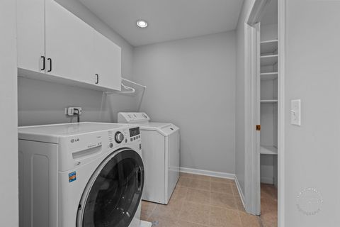 Tiny photo for 342 Dilorenzo Drive, Naperville, IL 60565 (MLS # 12463371)