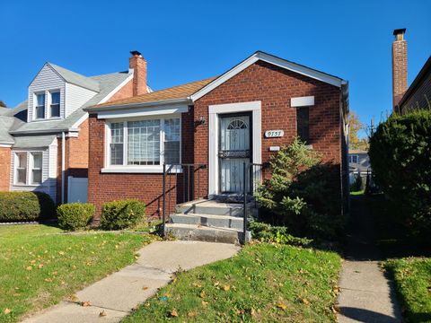 Photo of 9757 S Woodlawn Avenue, Chicago, IL 60628 (MLS # 12528822)