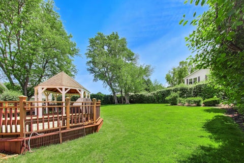 Tiny photo for 611 W Whiting Lane, Arlington Heights, IL 60004 (MLS # 12620912)