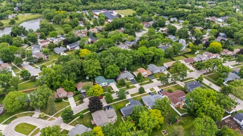 Tiny photo for 1005 W Firestone Drive, Hoffman Estates, IL 60192 (MLS # 12664778)