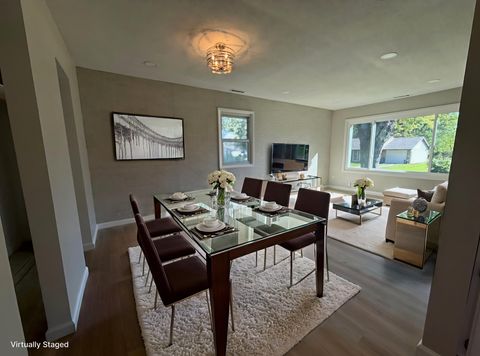 Tiny photo for 1350 Sebring Way, Carbondale, IL 62901 (MLS # EB460077)