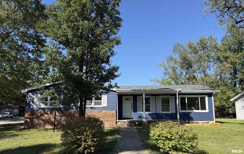 Photo of 1350 Sebring Way, Carbondale, IL 62901 (MLS # EB460077)