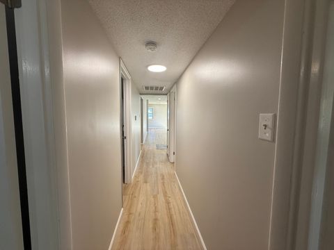 Tiny photo for 1350 Sebring Way, Carbondale, IL 62901 (MLS # EB460077)