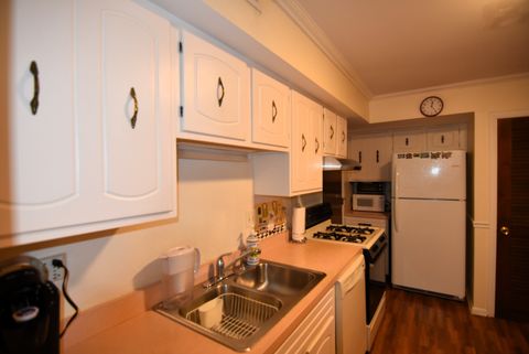 Tiny photo for 7734 Woodward Avenue #5, Woodridge, IL 60517 (MLS # 12620820)