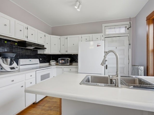 1446 E 56TH Street 3