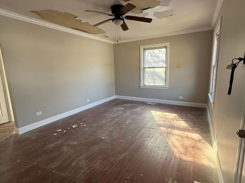 Tiny photo for 16215 Clifton Park Avenue, Markham, IL 60428 (MLS # 12589543)