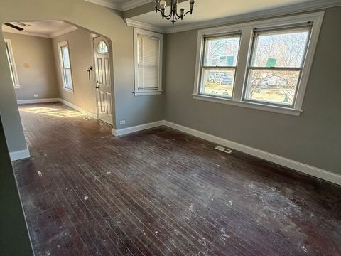 Tiny photo for 16215 Clifton Park Avenue, Markham, IL 60428 (MLS # 12589543)