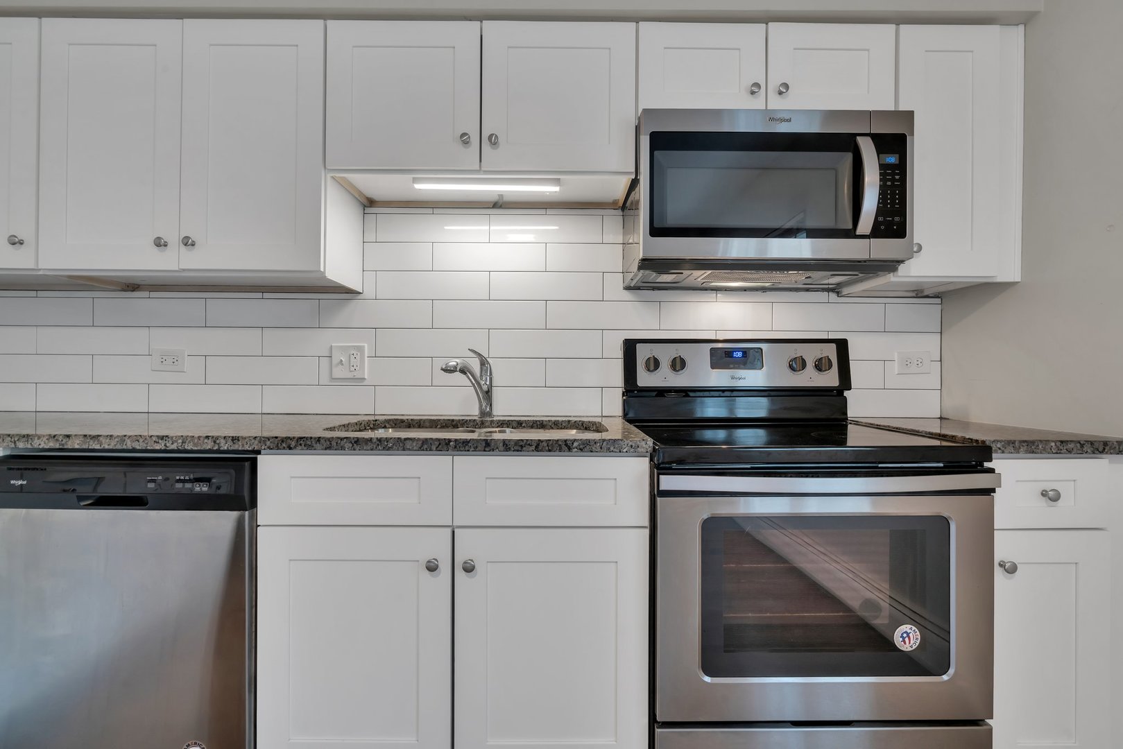 42 S Waiola Avenue 06