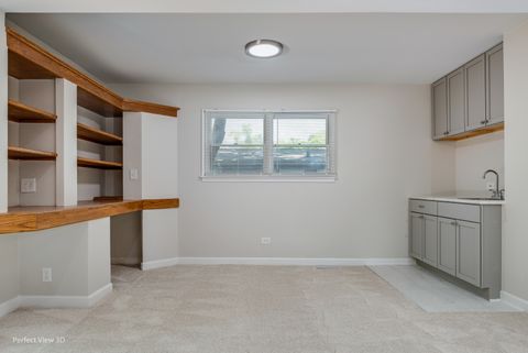 Tiny photo for 426 Tomahawk Street, Park Forest, IL 60466 (MLS # 12063037)