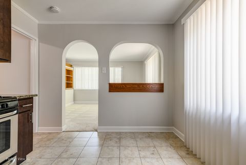 Tiny photo for 426 Tomahawk Street, Park Forest, IL 60466 (MLS # 12063037)