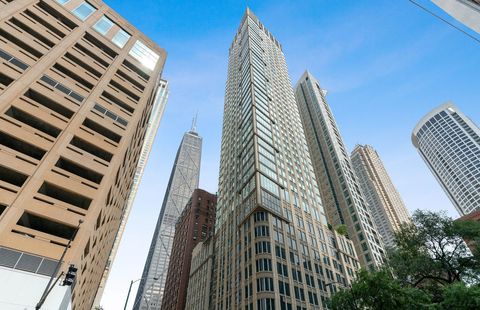 57 E Delaware Place 3703 Chicago IL 60611