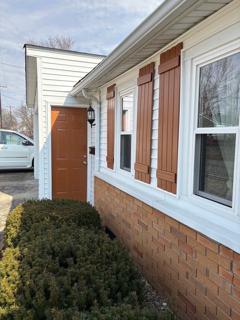Tiny photo for 313 S Future Street, Marion, IL 62959 (MLS # 12583418)