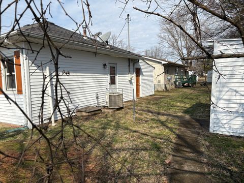 Tiny photo for 313 S Future Street, Marion, IL 62959 (MLS # 12583418)