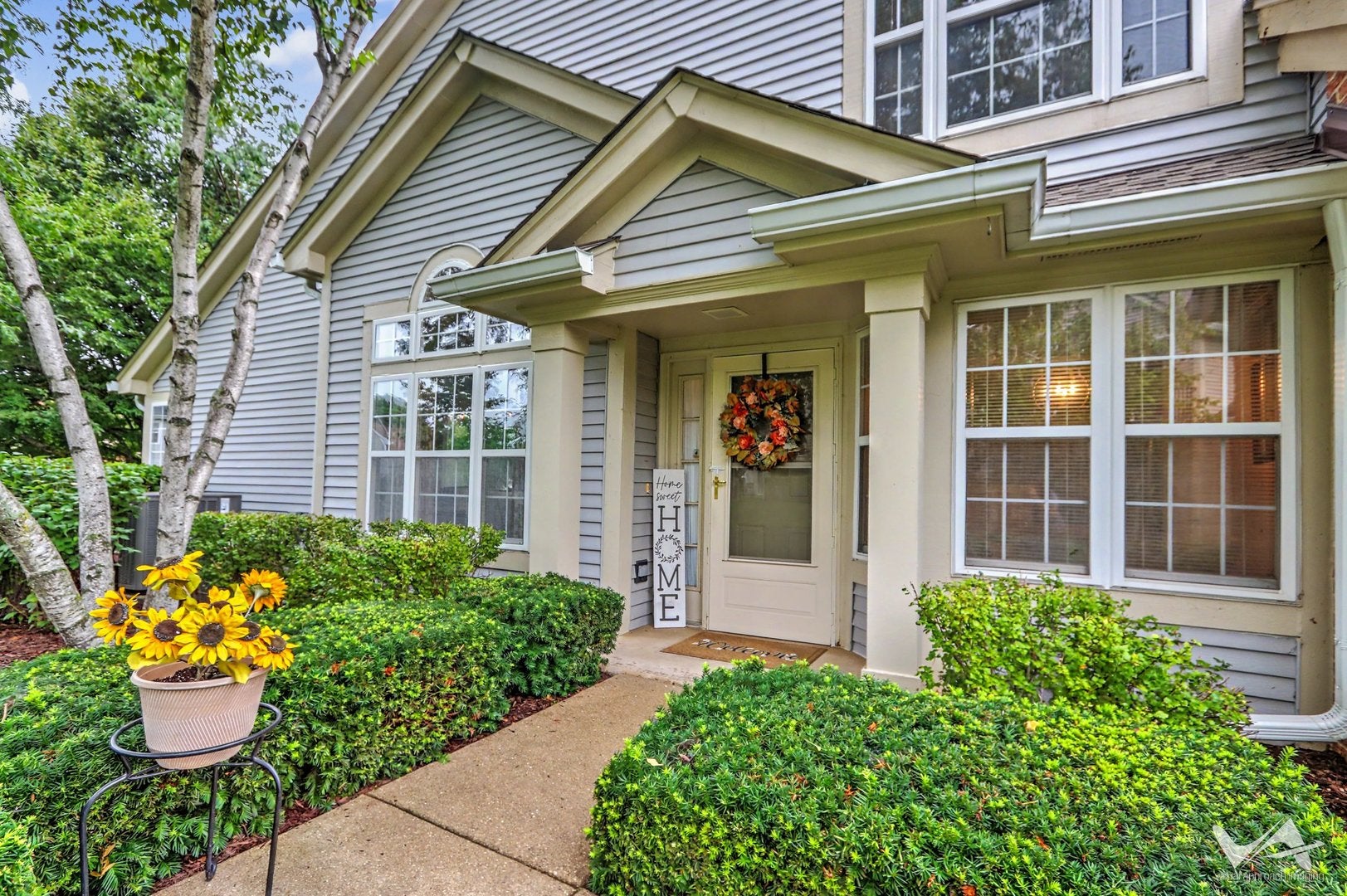 1628 Columbia Circle 1