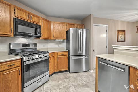 Tiny photo for 1628 Columbia Circle #1, Bartlett, IL 60103 (MLS # 12737331)