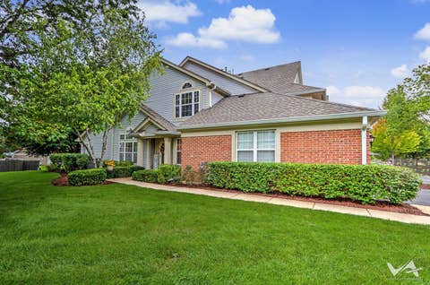 Tiny photo for 1628 Columbia Circle #1, Bartlett, IL 60103 (MLS # 12737331)