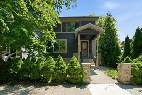 Photo of 1735 Grey Avenue, Evanston, IL 60201 (MLS # 12698994)