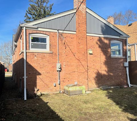 Tiny photo for 14535 S Parnell Avenue, Riverdale, IL 60827 (MLS # 12587320)