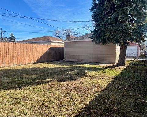 Tiny photo for 14535 S Parnell Avenue, Riverdale, IL 60827 (MLS # 12587320)