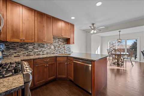 Tiny photo for Naperville, IL 60564 (MLS # 12563190)