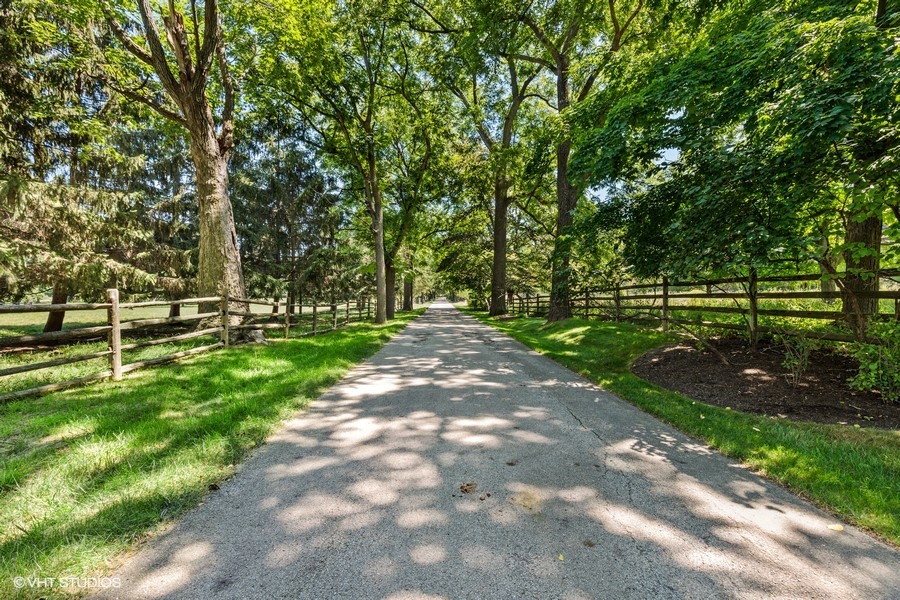 700 Crab Tree Farm Lane