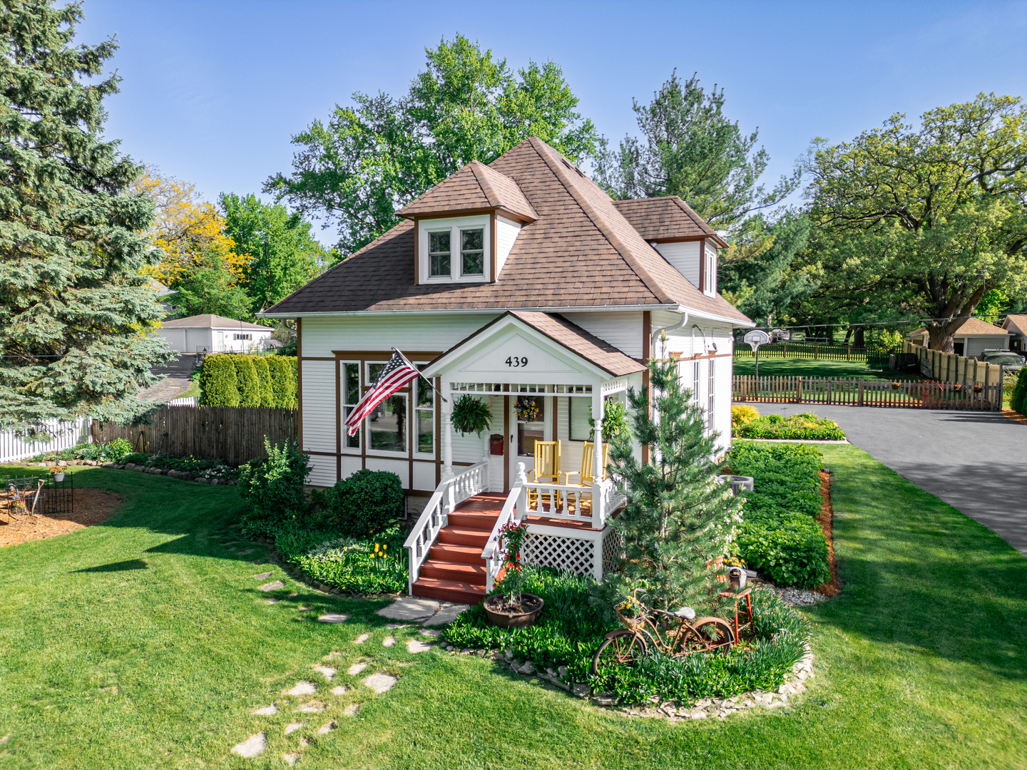 439 W Grant Highway