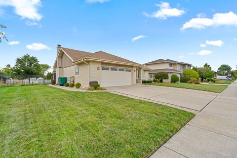 Tiny photo for 15642 Plum Tree Drive, Orland Park, IL 60462 (MLS # 12505475)