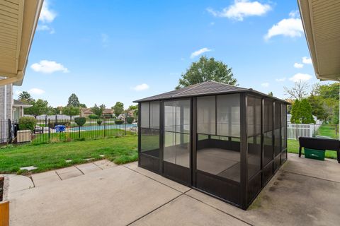 Tiny photo for 15642 Plum Tree Drive, Orland Park, IL 60462 (MLS # 12505475)