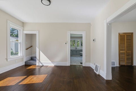 Tiny photo for 1312 Esplanade Avenue, Davenport, IA 52803 (MLS # 12769112)