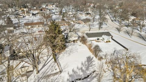 Tiny photo for 1309 Radcliffe Lane, Schaumburg, IL 60193 (MLS # 12550463)