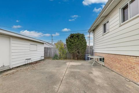 Tiny photo for Burbank, IL 60459 (MLS # 12516225)