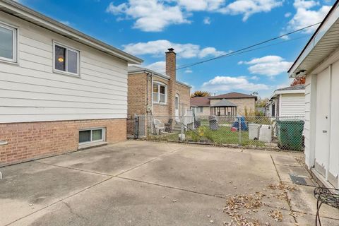 Tiny photo for Burbank, IL 60459 (MLS # 12516225)