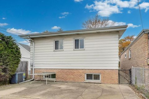 Tiny photo for Burbank, IL 60459 (MLS # 12516225)