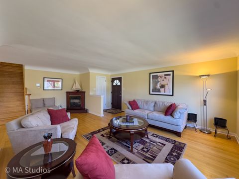 Tiny photo for 8912 Harms Road, Morton Grove, IL 60053 (MLS # 12591213)