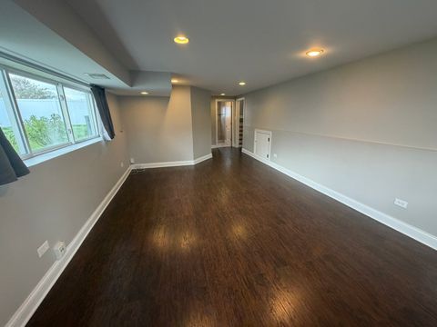 Tiny photo for 340 E Huntington Lane, Elmhurst, IL 60126 (MLS # 12611079)