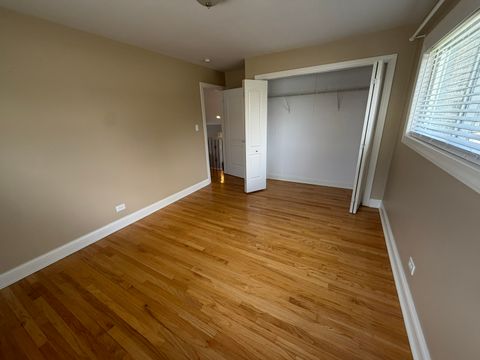 Tiny photo for 340 E Huntington Lane, Elmhurst, IL 60126 (MLS # 12611079)